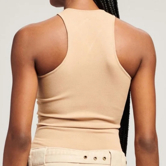 SER.O.YA Casual Nori Top Classic  Knit Halter Neck Criss-cross Top Beige ( M ) - Picture 3 of 4